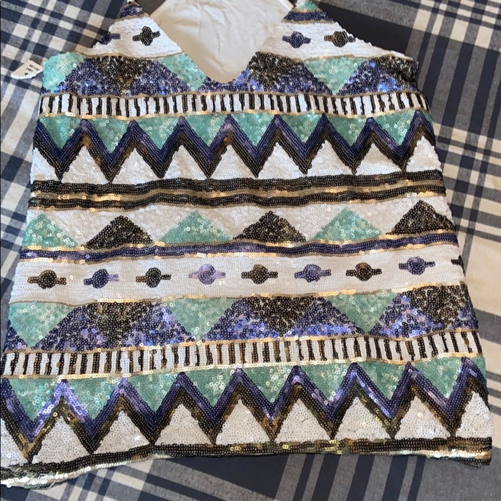 Gorgeous sequined tank